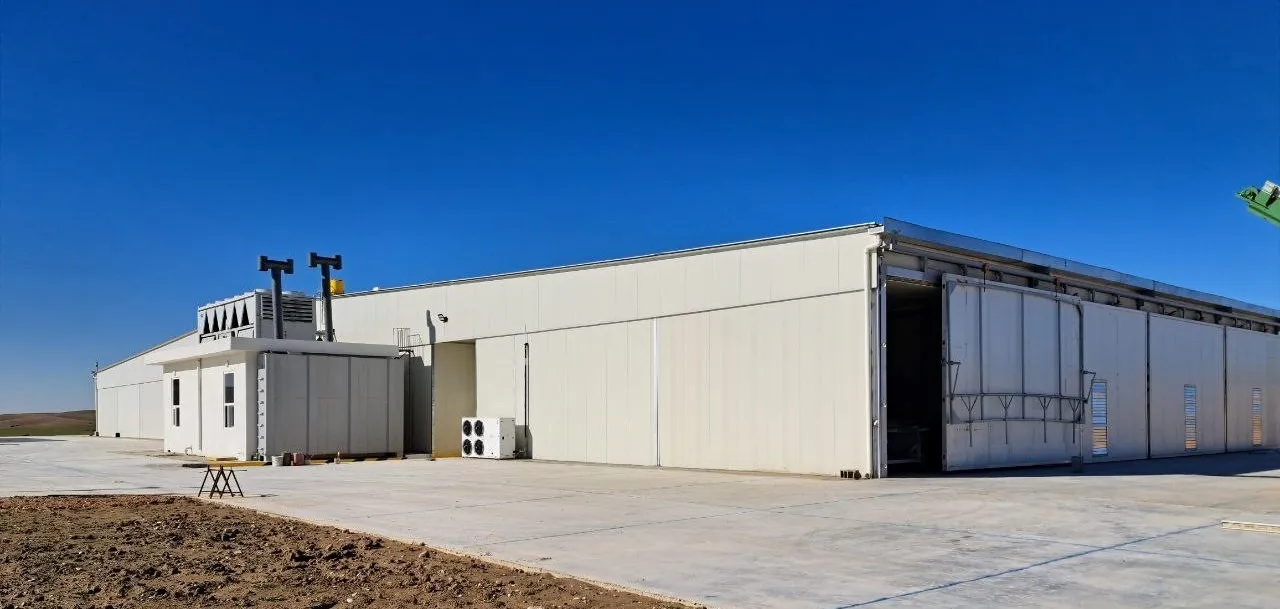 Enari mushroom growing facility